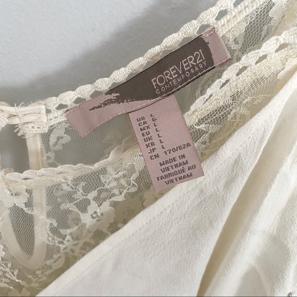 🌻Cream romper with Lace and Chiffon detail Size L - Picture 5 of 7